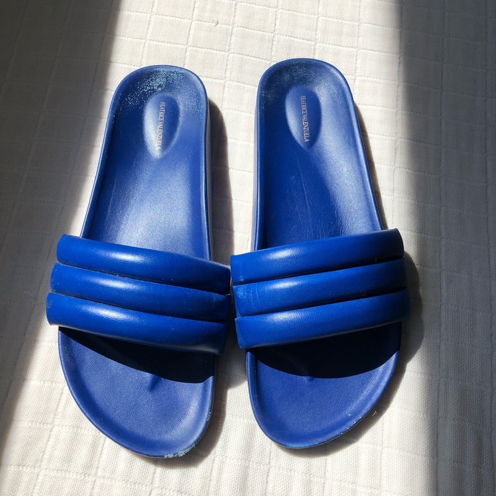 Beatrice Valenzuela - Monochrome Sandalias